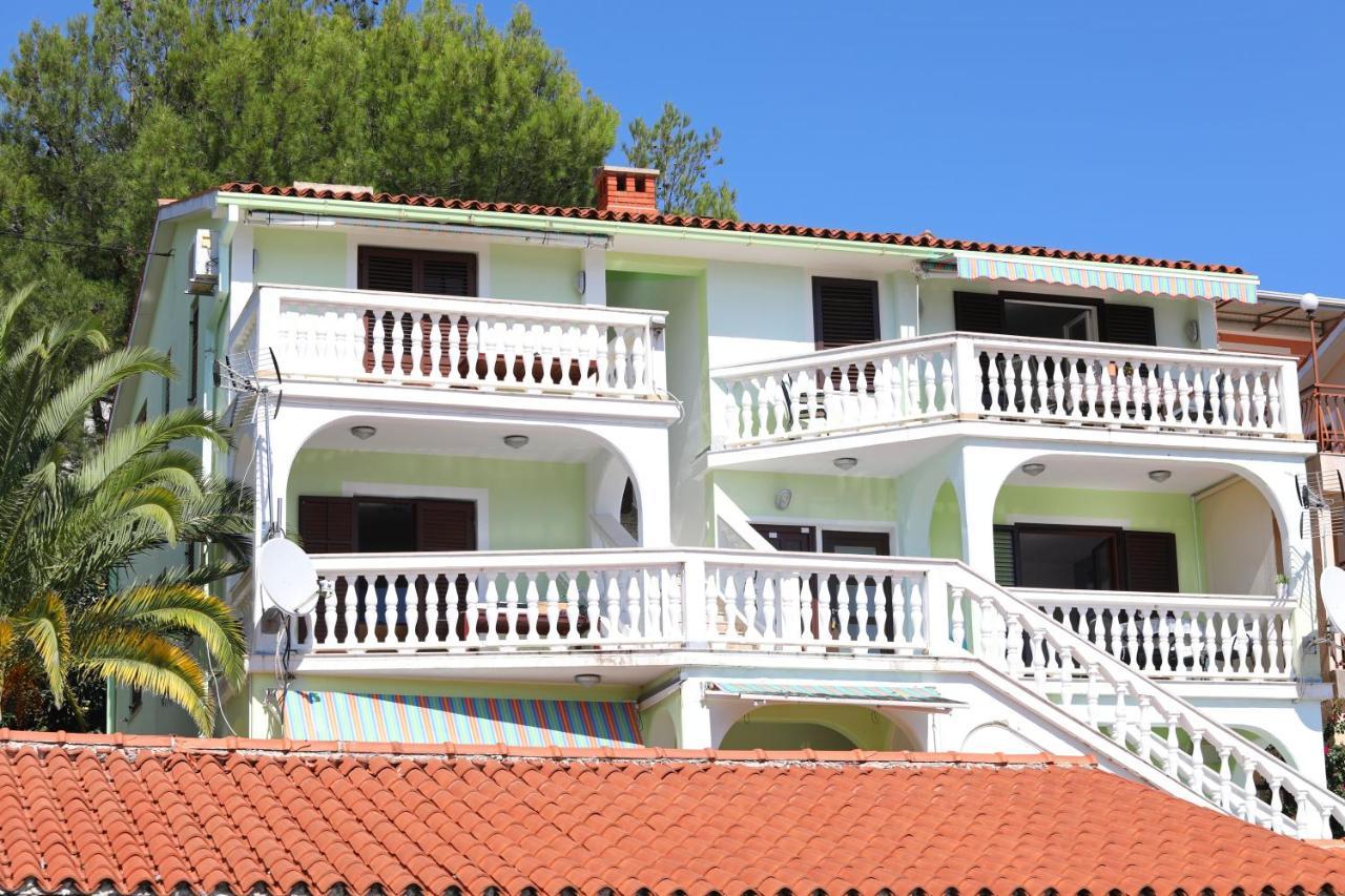 Greenhouse Family Apartment Rabac