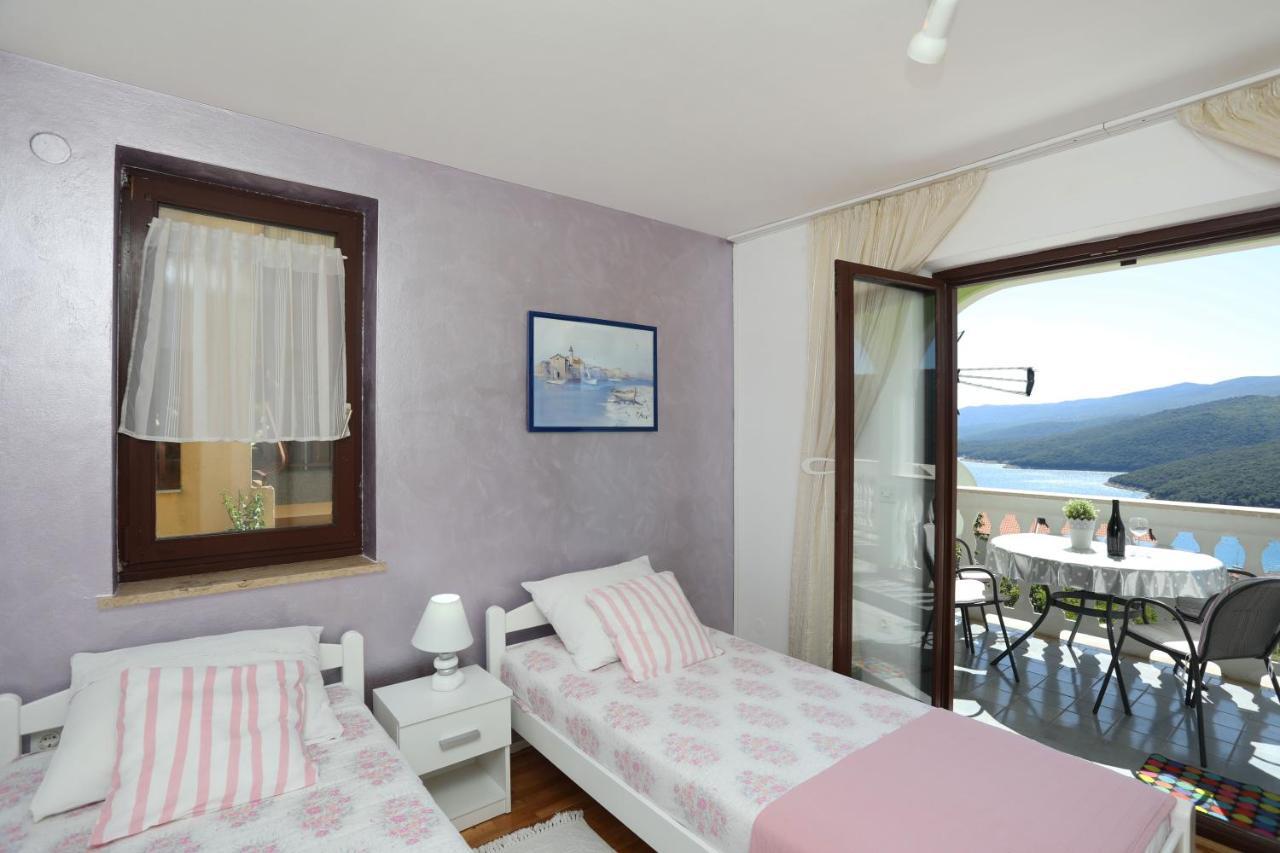 Greenhouse Family Apartment Rabac